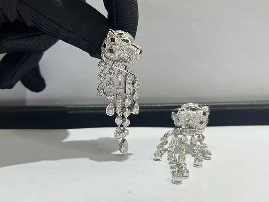 Inspirasi Panthere de Brand Earrings 18k White Gold dengan Berlian