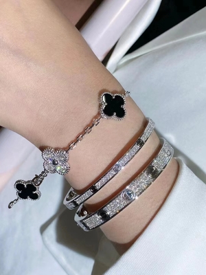 Custom Brand Real Diamond Bangles 18k Solid Gold HK Setting Perhiasan