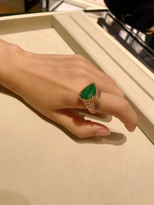 Unisex 18K Gold Diamond Ring Untuk Koleksi Perhiasan Mewah Anda Dengan Dan Kompetitif