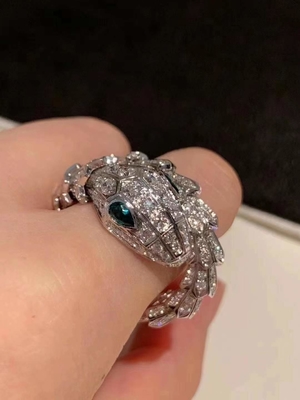 ISO9001 Vvs Diamond 18K Gold Diamond Ring Perhiasan Mewah